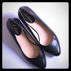 Cole Haan Black Round Toe Pumps 2” heel 9.5B